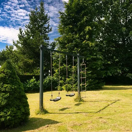 Family Friendly Close To Semesterbostad