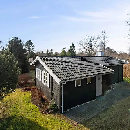 Family Friendly Close To Semesterbostad Gilleleje